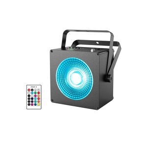 หลอดไฟ LED 30W RGB 3in1 COB LED ไร้สายใช้พลังงานจากแบตเตอรี่พร้อมรีโมตสำหรับปาร์ตี้ในงานแต่งงานในโบสถ์