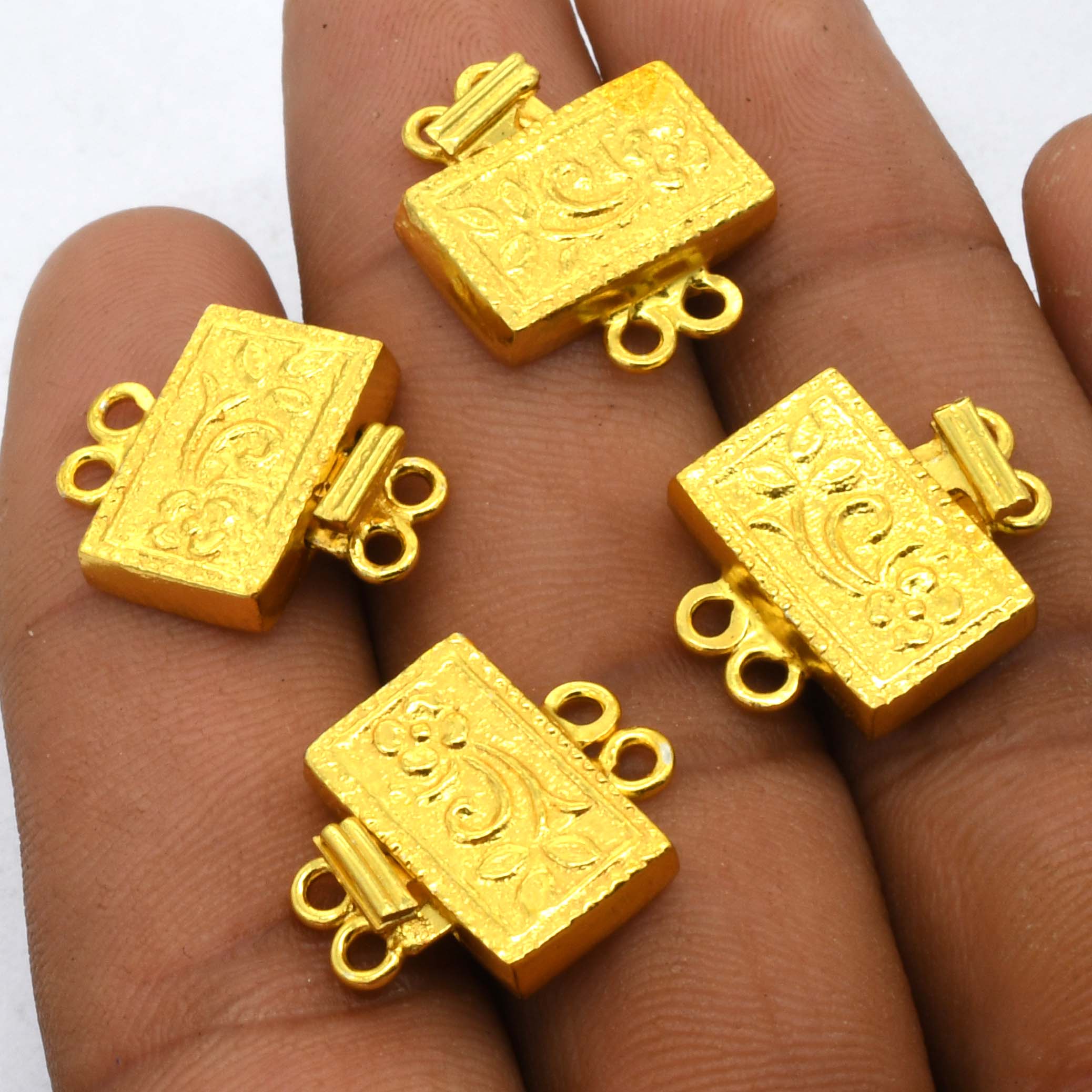 Gold-2 Strand