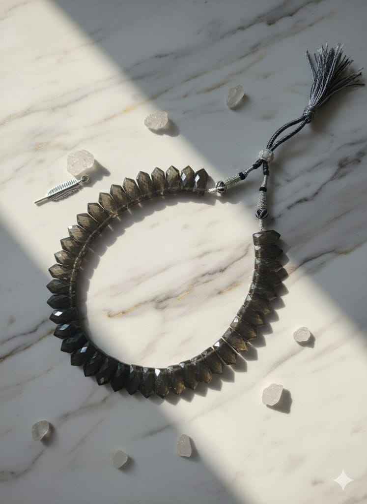 ภาพเดียวกันแลบราโดไรต์