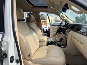 ใช้2015 Le-xus LX 570 - Product Image 2