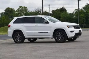 2021 <strong>Grand</strong> Cherokee 4X4 - Product Image 3