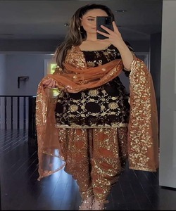 Formal Pakistani Sharara Dress With Dhotis and Beautiful <strong>Maxi</strong> Style for Women in White Boutique Design for Party