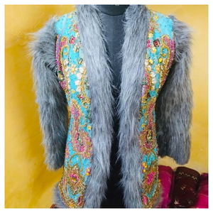 Kadınlar için tamamen el boncuklu Boho ceket ile 2024 Premium kalite <span class=keywords><strong>Lehnga</strong></span> kürk ceketler