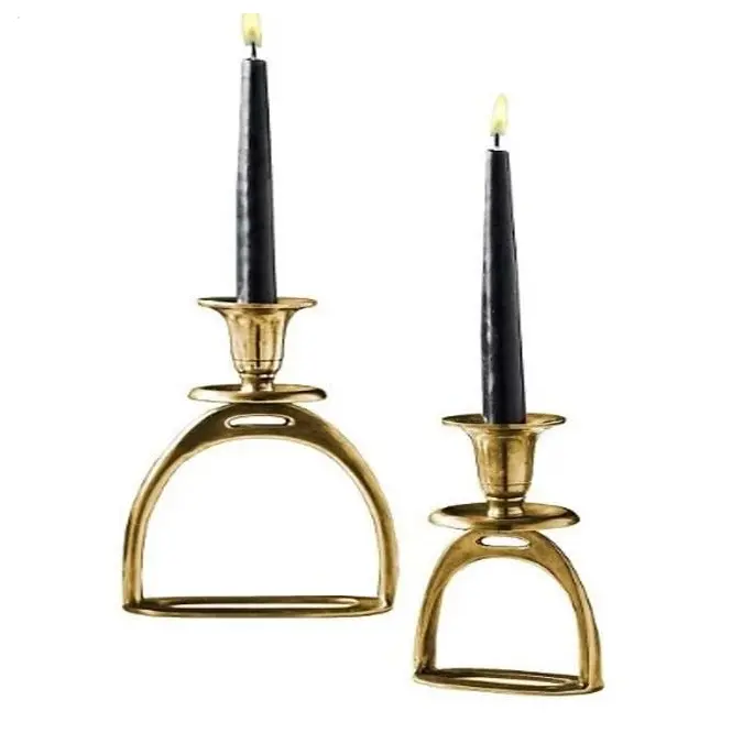 Soporte de latón para velas, nuevo diseño de Metal para decoración del hogar, candelabro con acabado Vintage, precio al por mayor