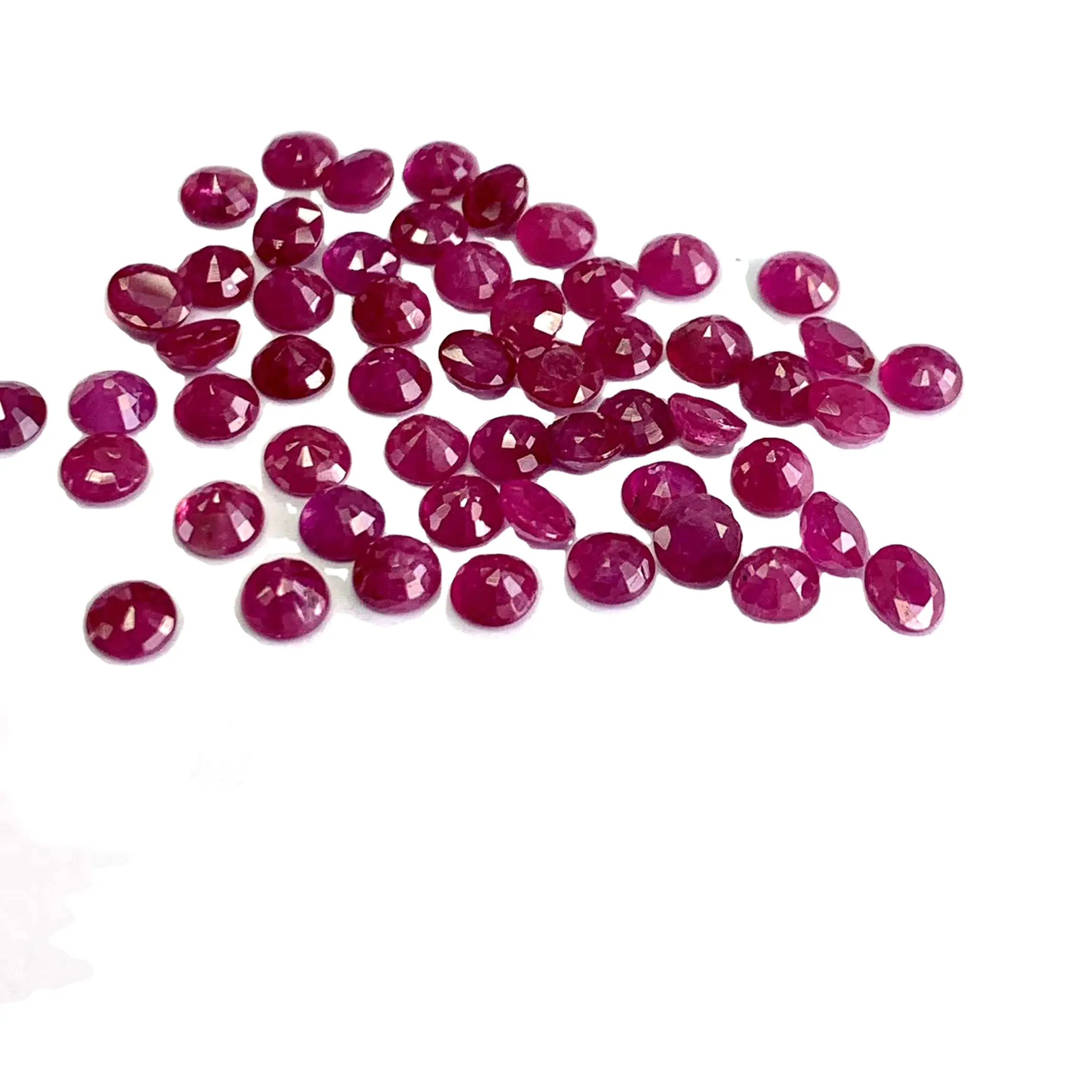 Gemma di rubino sfaccettato rotondo sciolto prezioso naturale 4mm creazione di gioielli pietra gemme di Vivaaz rosa rosso taglio normale birmano calibrato IGI