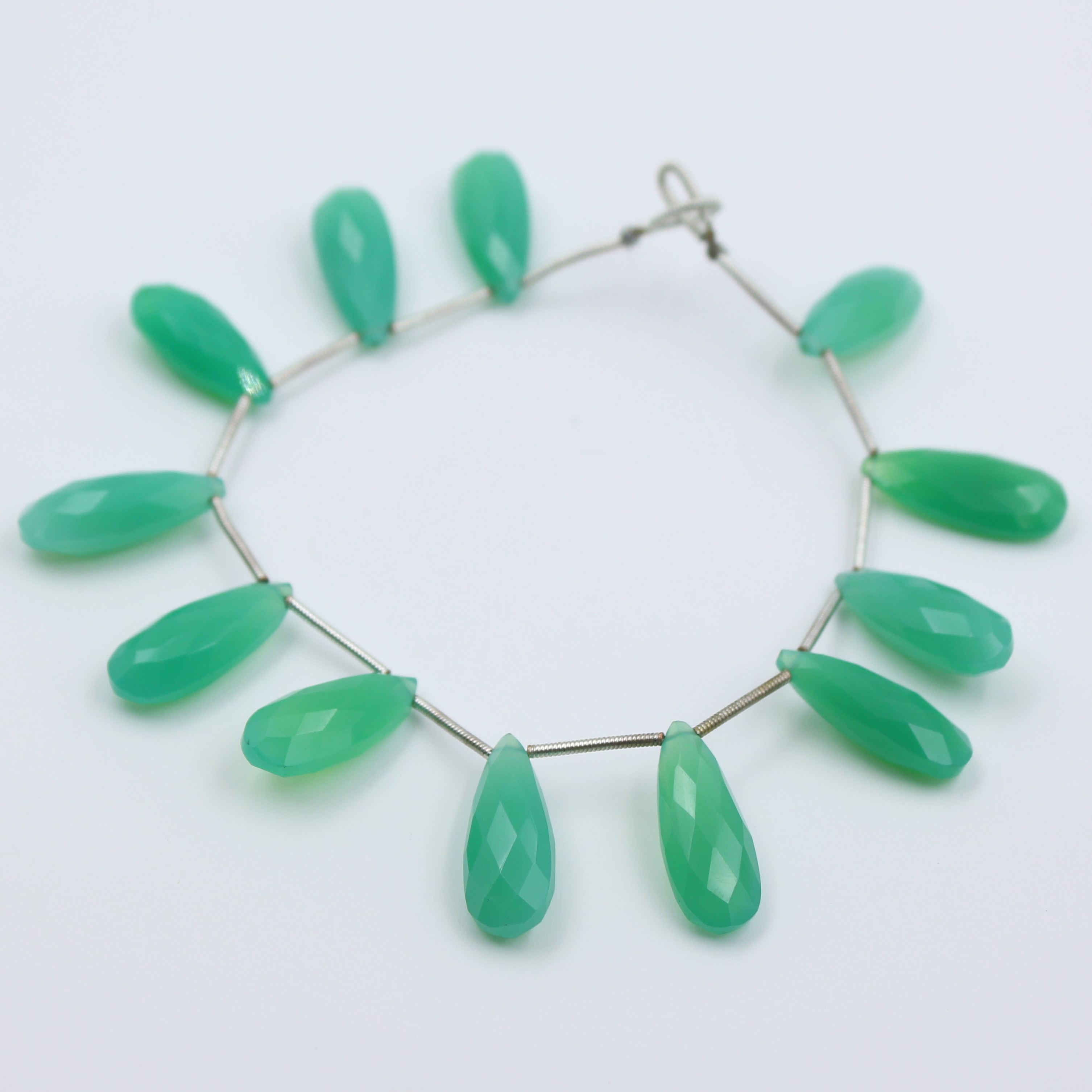 สีเขียว