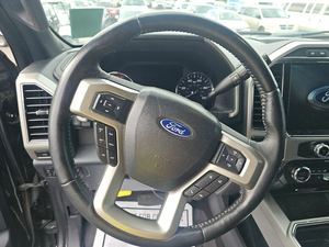 中古クリーン2022フォードF-450スーパーデューティーラリアットクルーキャブLB DRW 4WD - Product Image 5