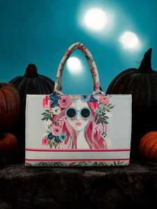 Premium Quality Light Weight Women Handbags with Custom Design Print Available for Girls Partywear <strong>Bags</strong> From India