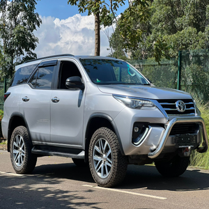 R Right Hand Drive Toyotaa Fortunerr SUV 4x4 Manual Gearbox <strong>8L</strong> <strong>Turbo</strong> Engine Light Interior Petrol Fuel Used 4L Leather FWD - Product Image 4