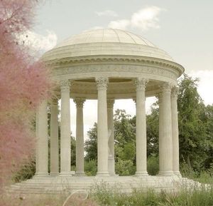 <strong>Royal</strong> Design Outdoor Garden Decor Handcrafted Pure White Marble Statues for Pergola <strong>Gazebo</strong> Pavilion Resorts Country Houses - Product Image 3