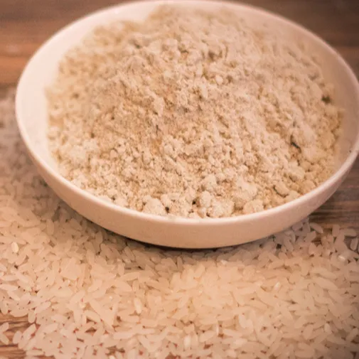 Sutiã de arroz de alta qualidade para alimentação de animais em fazenda com preço competitivo do vietnã