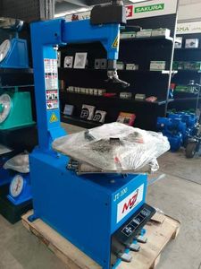 1.5hp צמיג פנאומטי Back מכונת צמיג back balancer משולב 10-24 clamp עם 41.3 (1050 מ "מ) מפסק צמיגים
