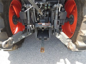 车轮驱动50马力4x4 50hp久保田M系列拖拉机yta 4wd 4迷你拖拉机迷你农用拖拉机，带前端装载机