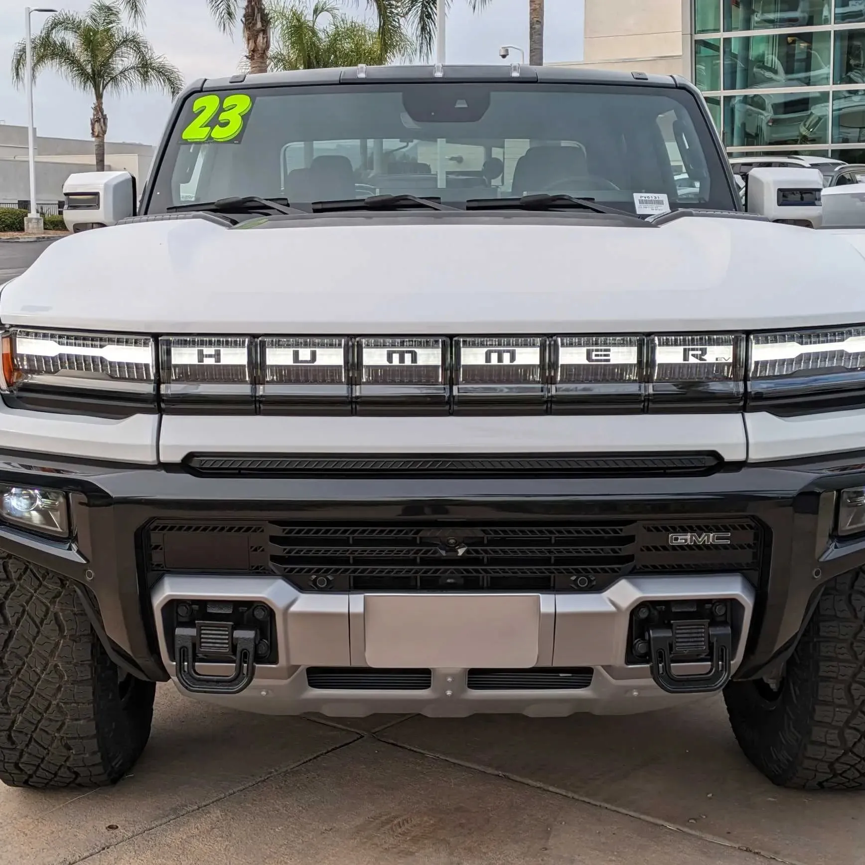 Camión HUMMER 2023 usado