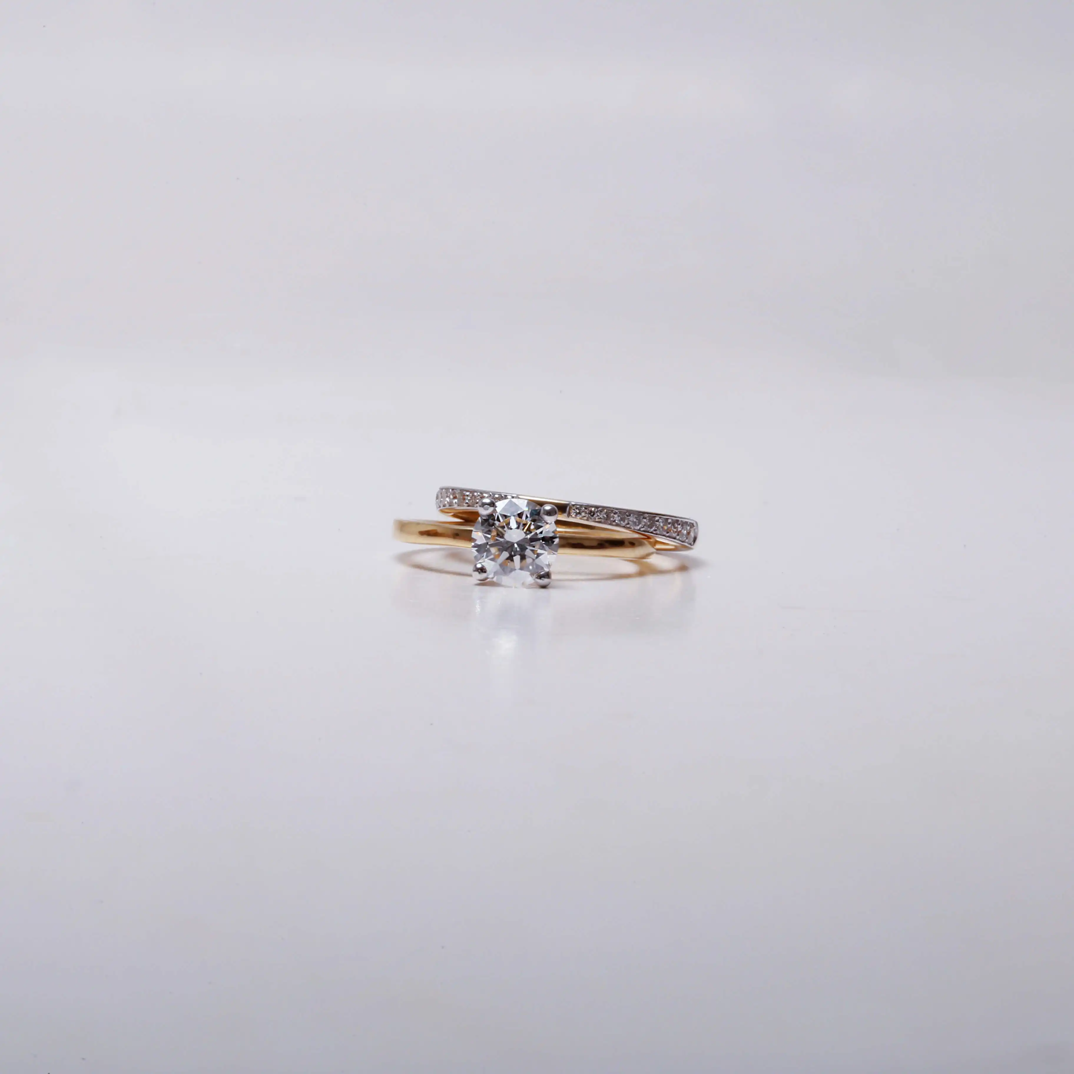 1.00 cT 18 KT 골드 라운드 컷 랩 다이아몬드 결혼 반지 세트 그녀의 실험실 성장 다이아몬드 약혼 반지