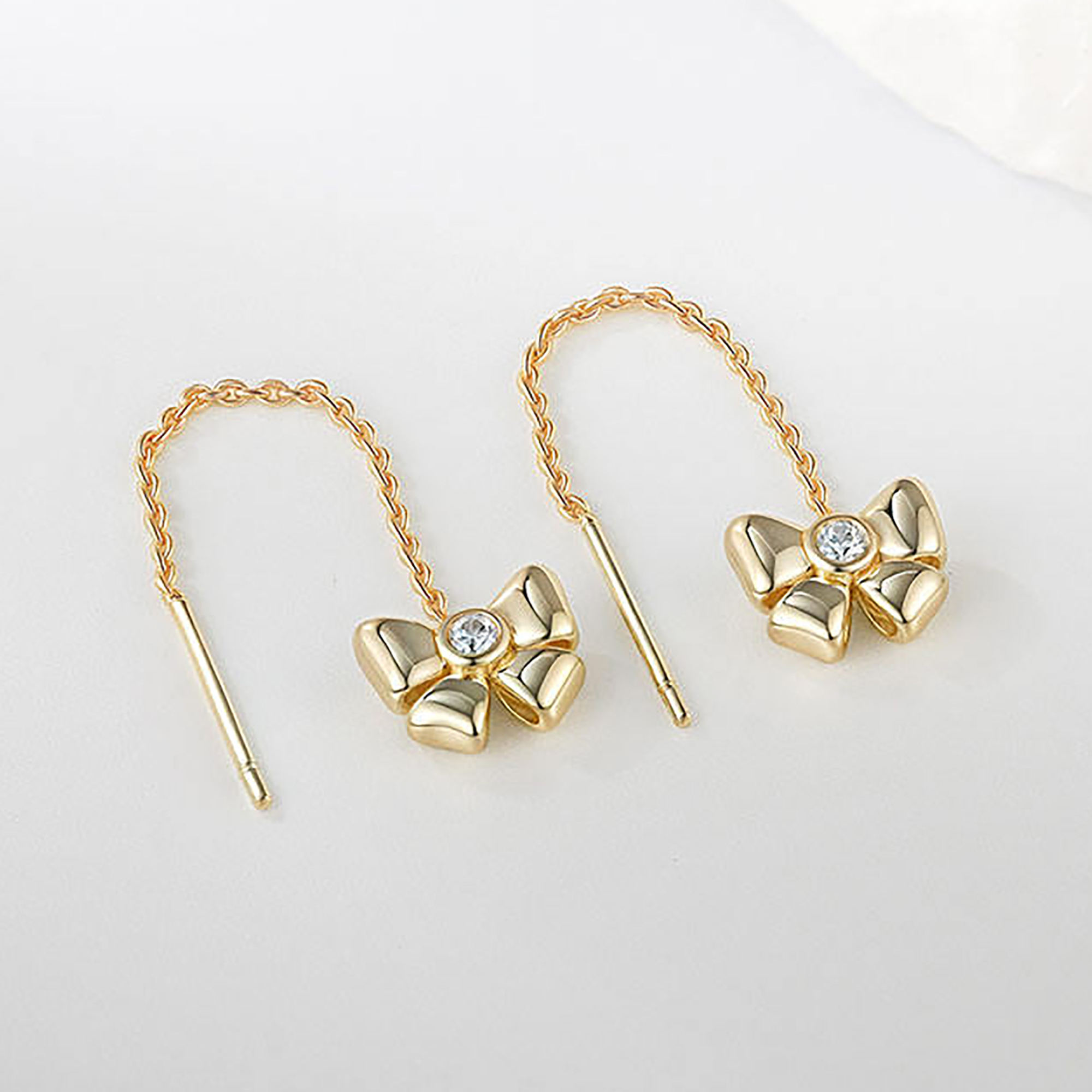 สีเหลืองทอง