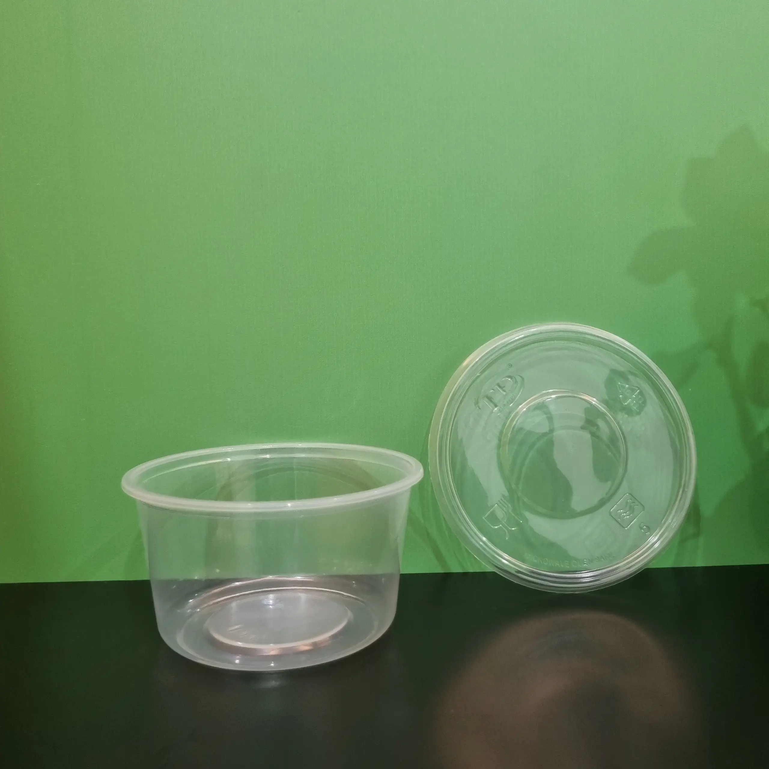 Supplier Microwave safe PP plastic food container round shape box 500ml with lid take away transparent new product ideas 2024
