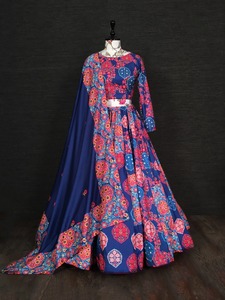 Wedding Special Lehngha <strong>Choli</strong> Silk Fabric Lehngha <strong>Choli</strong> for Women with Heavy Work Full Flair Lehngha <strong>Choli</strong> - Product Image 3