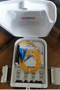 Caja Nap de terminal de red FTTX de 16 + 8 + 24 puertos montada en poste para exteriores con producto de telecomunicaciones de terminación óptica - Product Image 5
