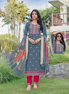 Premium ipek VOL 2 KURTI pantolon DUPATTA ile parti için SET yaz ve kış yeni varış hindistan toptan - Product Image 3