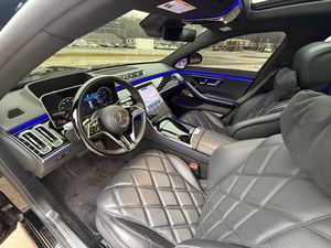 中古2023 Mer-ce-des- B-enz S-Class May-bach S 680 4MATIC AWD新品
