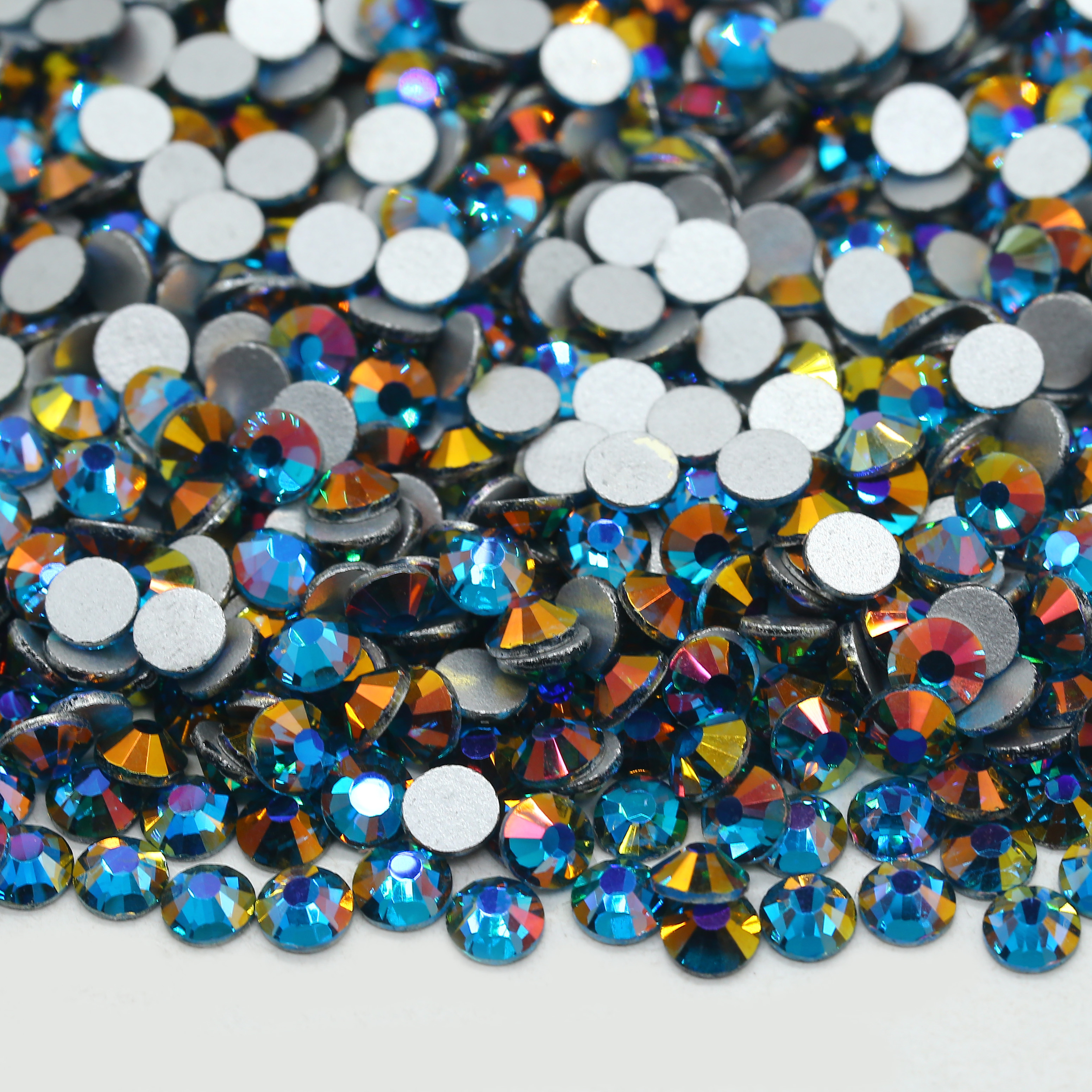 Zircon azul del espejismo de B138 #