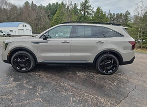 2025สำหรับ Kia Sorento X-line SX Prestige AWD 4dr SUV เกียร์ธรรมดา/อัตโนมัติเบาะหนังพวงมาลัยซ้ายสภาพการใช้งาน - Product Image 2