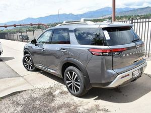 2024 Nis_san <strong>Pathfinder</strong> S 4WD with Rear Camera Leather Seats Automatic Gear Box - Product Image 3