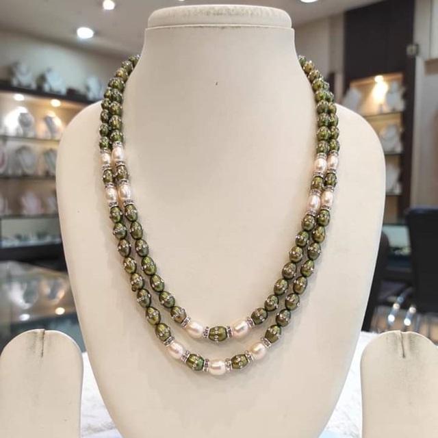 สีเขียว