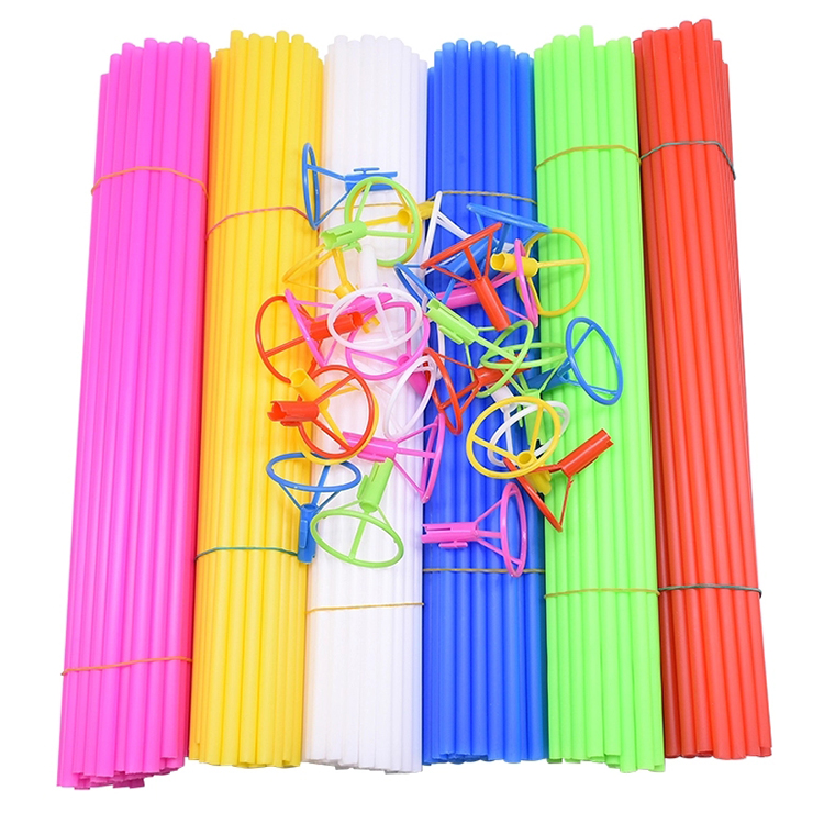 มีสีสัน