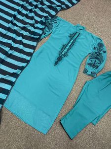 新设计师民族服装重型网Salwar Kameez女士婚礼派对服装价格实惠印度供应商