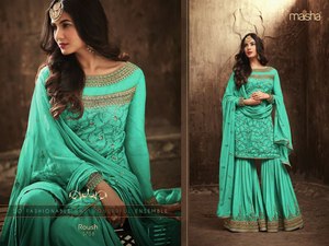 Walima bak resepsiyon özel ağır Net nakış orta boy Kurti & Plazo aynı Dupatta seti ile Surat mevcut boyutta - Product Image 5