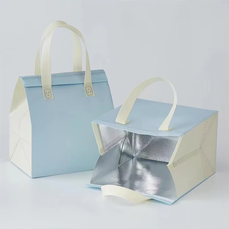 21*27*11cm light blue and beige
