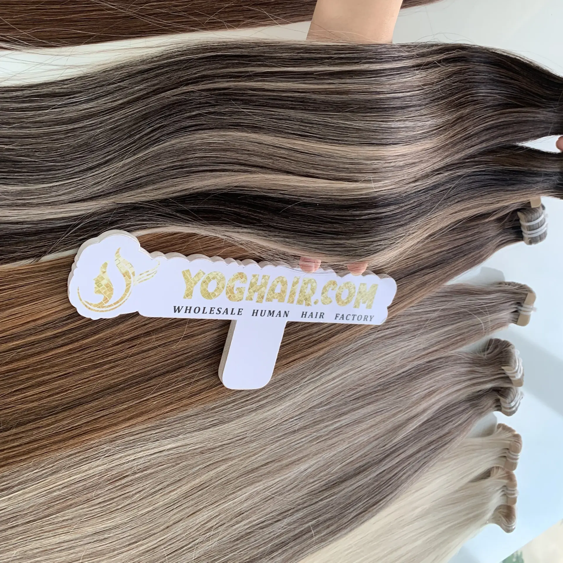 Natural Tape In Hair Extension Top Quality Full Colors Straight Hair All Types Vietnamese Raw Hair Customize Package Yoghair Wh