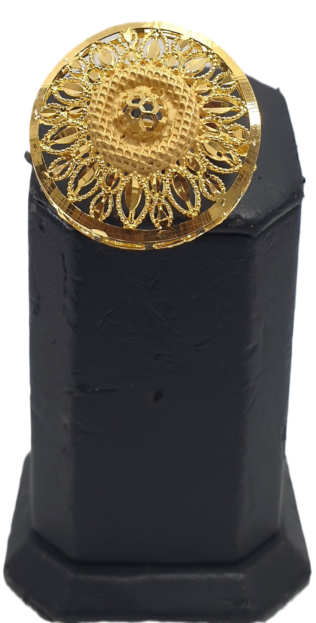 สีเหลือง