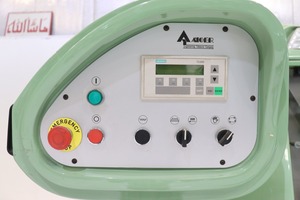 Mark 9 yüksek hızlı elektrikli sigara üretim hattı 5000 sigara/dakika kapasitesi ve maksimum <span class=keywords><strong>S</strong></span> özellikleri ile kullanımı kolay