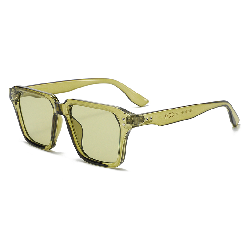 C4: Xtal Green/ Green