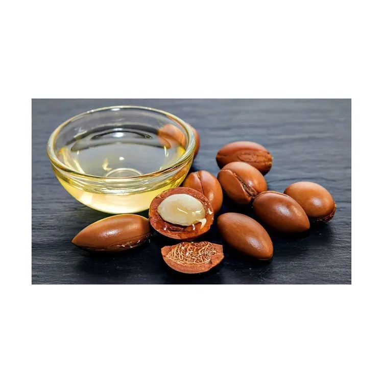 Olio di Argan e cheratina brasiliana per un'esperienza di raddrizzamento dei capelli di alta qualità