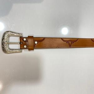 Şık tasarım rahat Fit uzun ömürlü aşınma ile zarif Vintage hakiki inek derisi deri kemer özel uzunluk