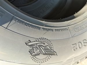 Hankugiワールドワイドマーケット向けTBRタイヤ315/80R22.5