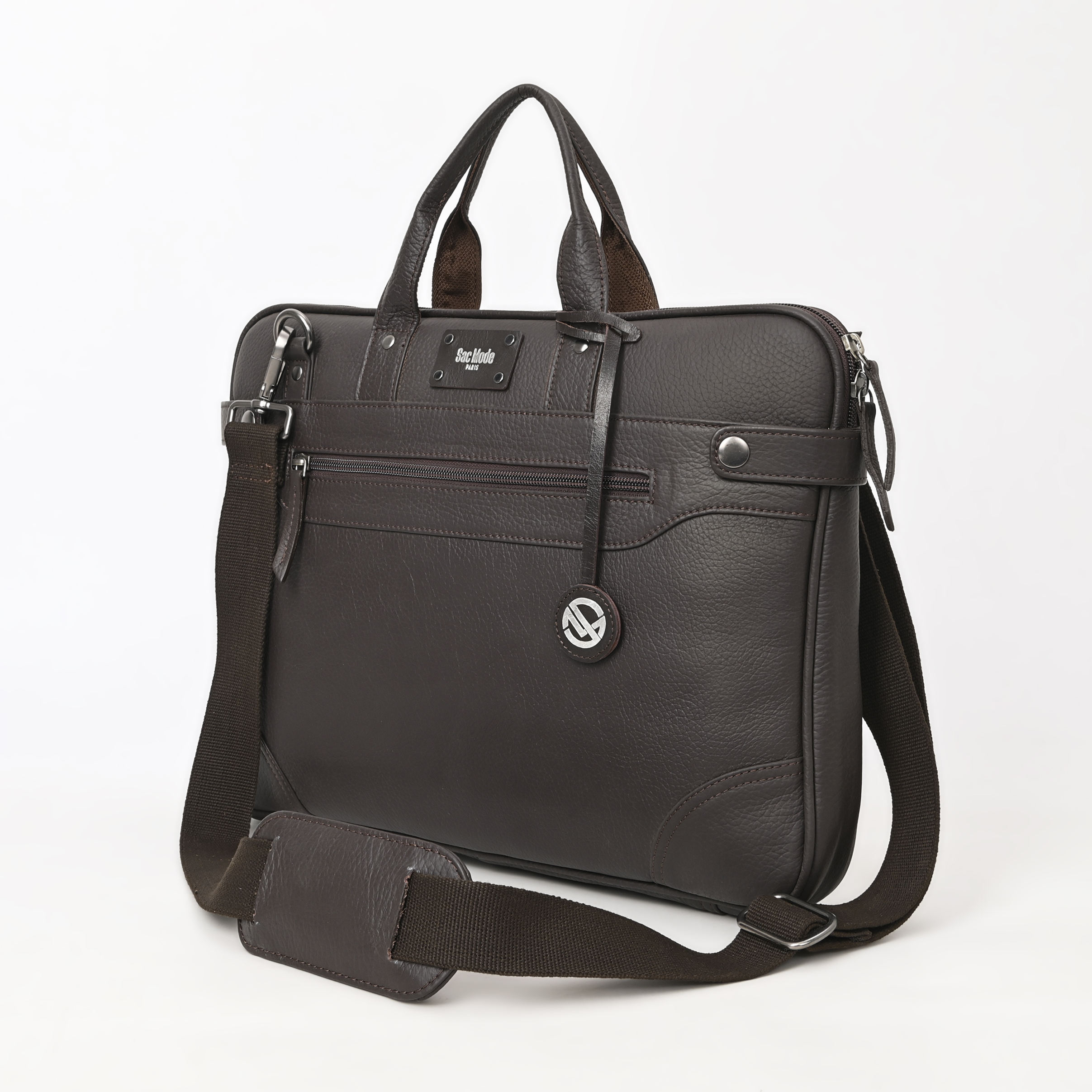 สีน้ำตาล