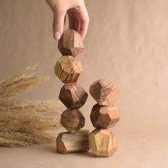 สีน้ำตาล