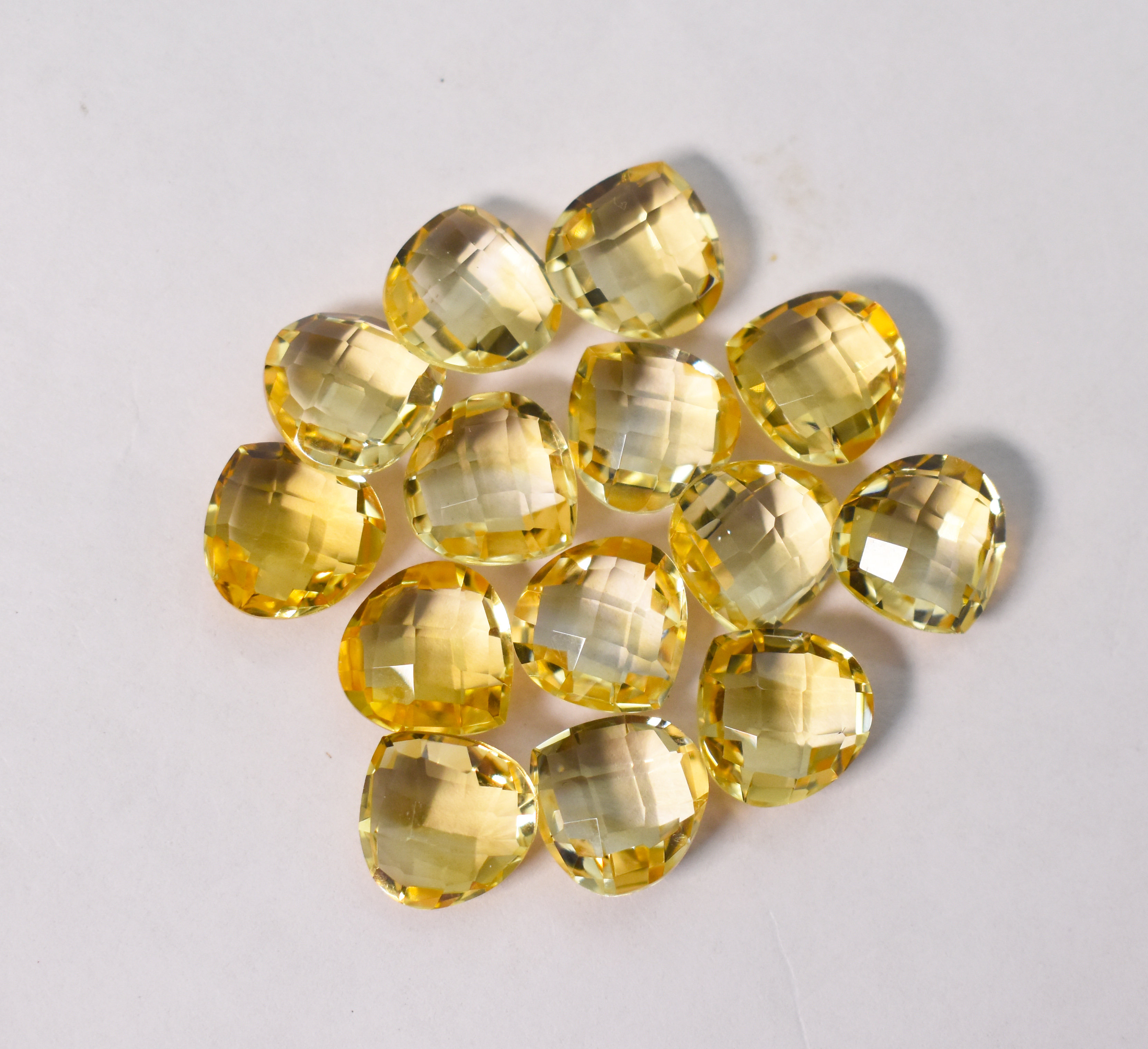 Jaune