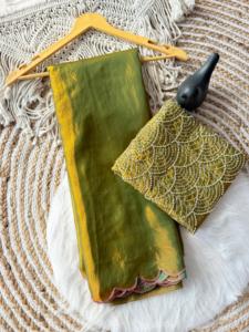柔らかな女性用ソフトネット生地Aari刺繍ワークサリーブラウスピース付き