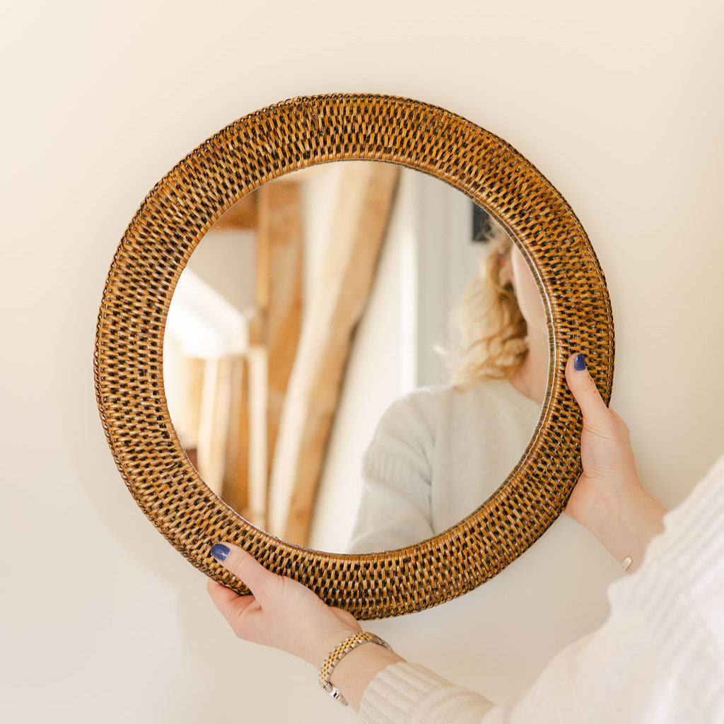 สีน้ำตาล