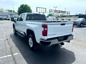 2024雪佛兰Silverado 2500HD乘员室4WD清洁二手真皮座椅重型卡车，左转向状态极佳