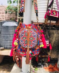 Renkli Vintage Banjara kumaş Potli tarzı çanta