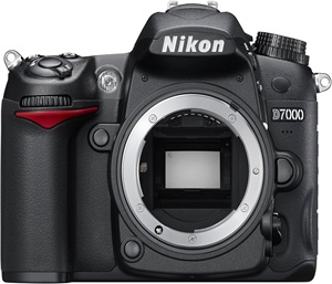 3.0インチLCDHDデジタルカメラを備えた新品質のオリジナルD700016.2MPデジタル一眼レフカメラ - Product Image 1