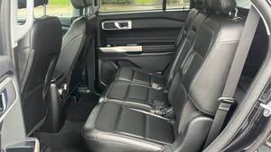 2023 Ford Explorer XLT RWD Dark Interior Leather Seats Automatic Gear Box 4L Gas Engine 18\&quot; Alloy Wheels Rear <strong>Camera</strong> AWD Drive - Product Image 4