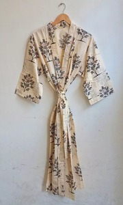 El yapımı hint pamuk Kimono Robe kadınlar için zarif baskılı seksi Patchwork tasarım yaz bahar gece elbisesi düşük fiyat geri dönüşümlü